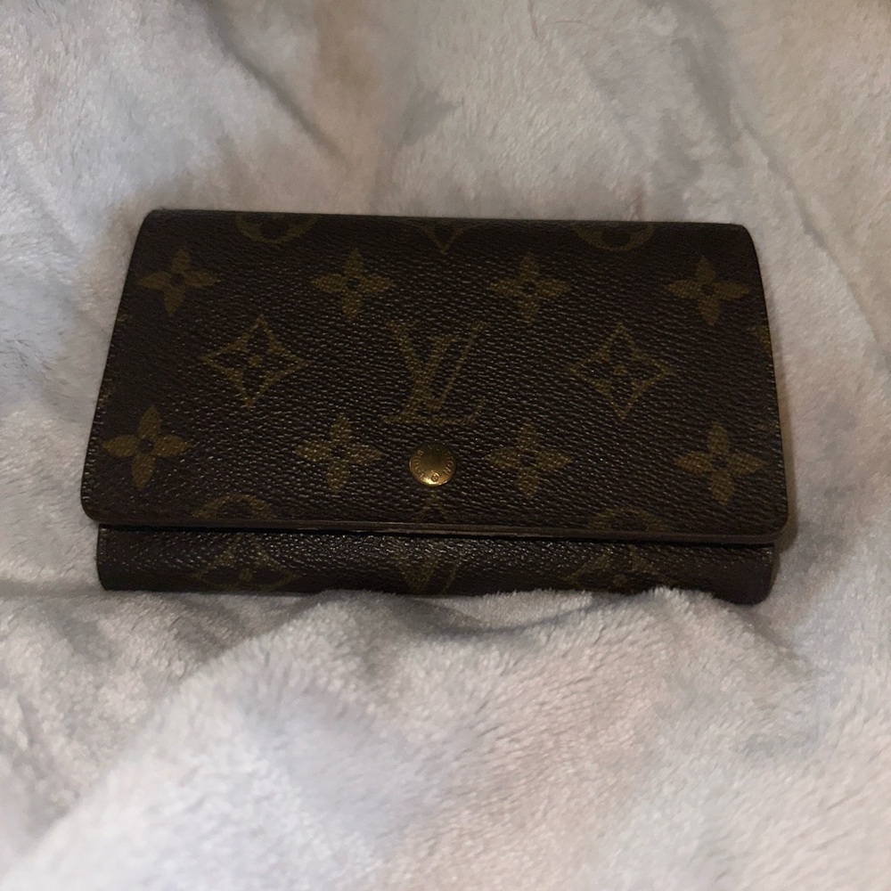 Vintage Louis Vuitton Monogram Canvas Trifold Wallet - Brown/Gold Hardware